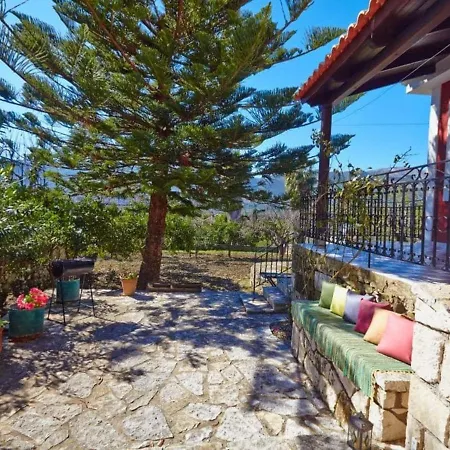 Nyaraló Holiday Anemelia